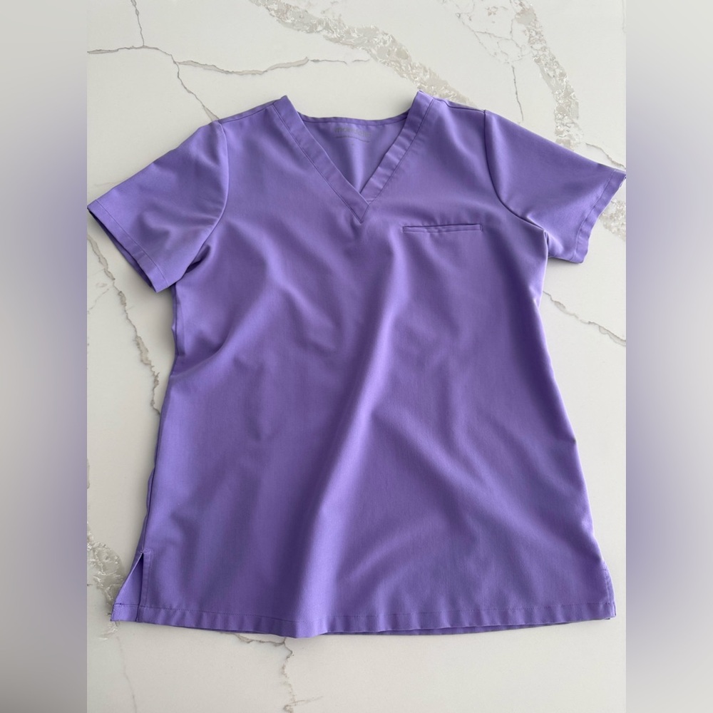 Mandala one pocket scrub top